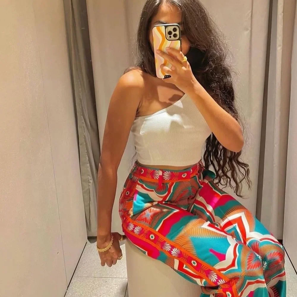 Zara Geometric Cropped Pants | Vibrant Resort Print Trousers | Euro Summer